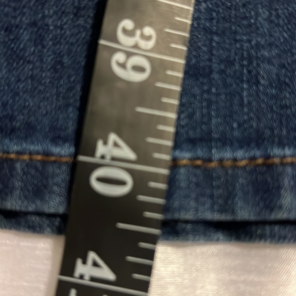 Plus size Jeans - Picture 3 of 11